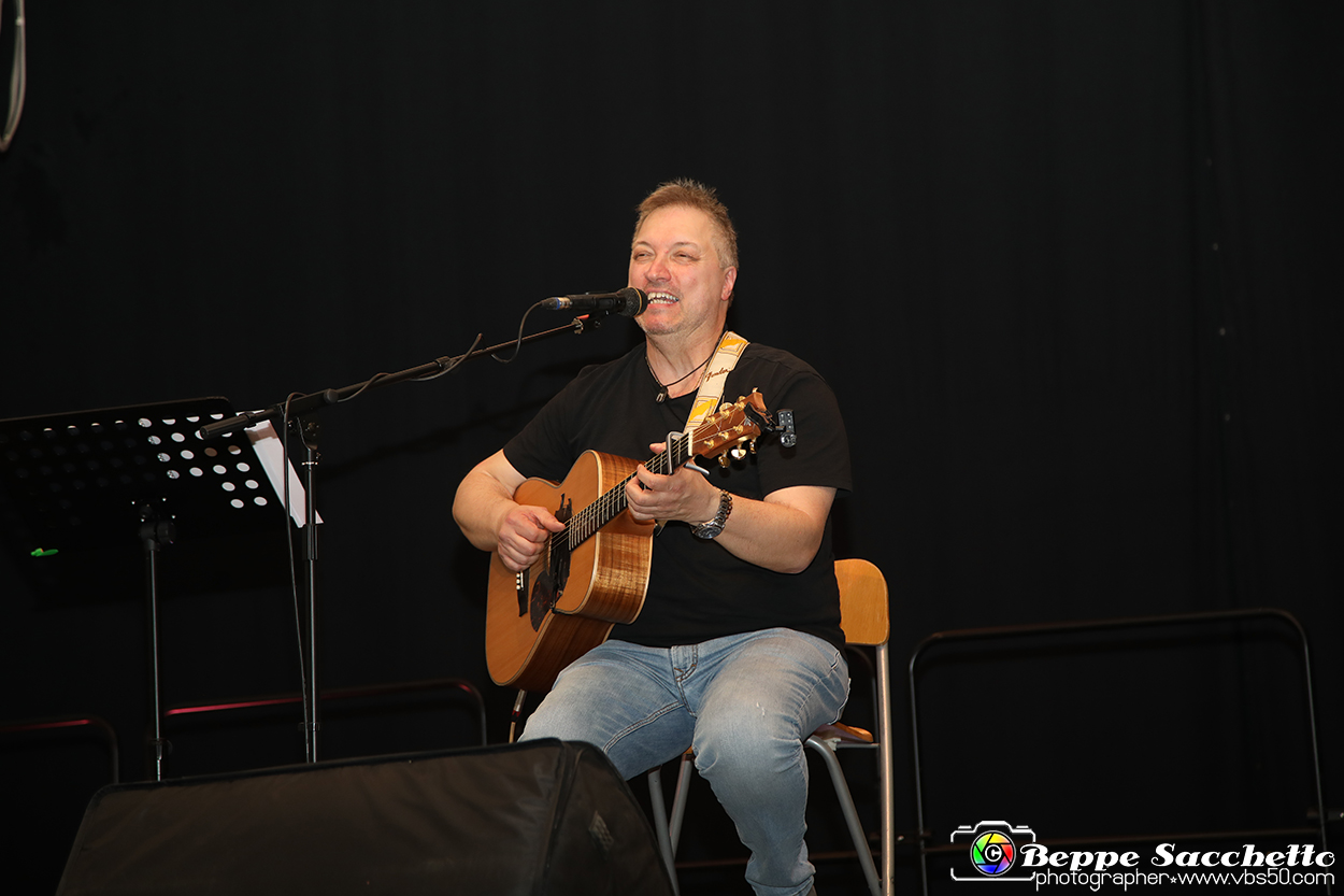 VBS_10055 - Concerto Marco Soria  'Amemanera Musica dalle radici'.jpg